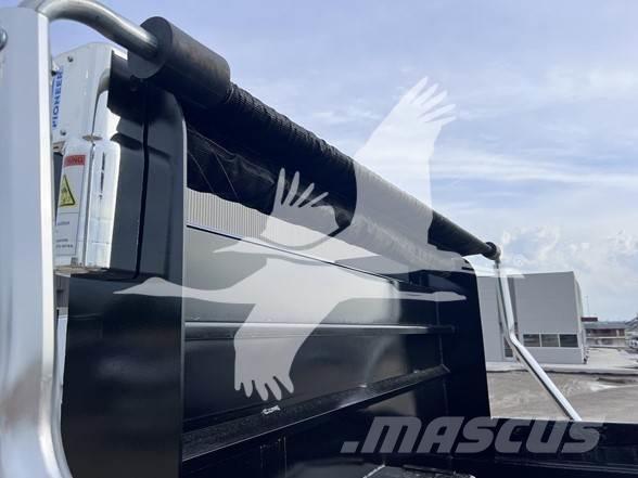 Mack MD6 Kiper kamioni
