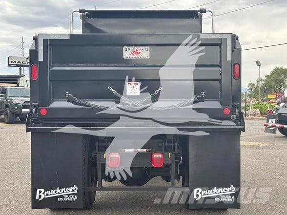 Mack MD6 Kiper kamioni