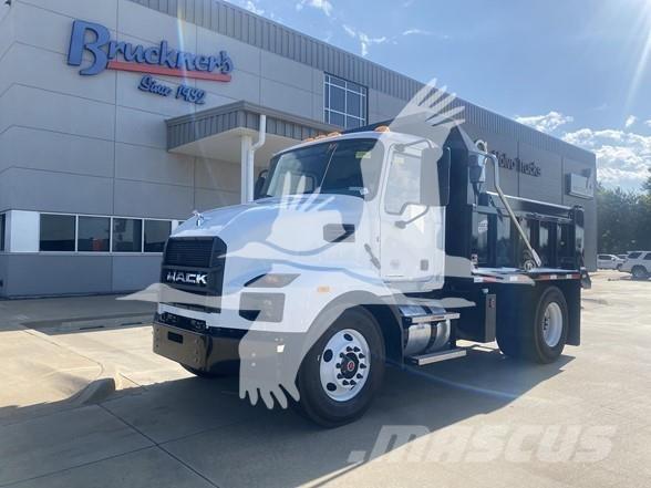 Mack MD6 Kiper kamioni
