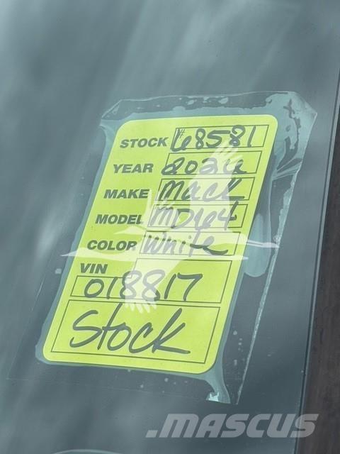 Mack MD6 Kiper kamioni