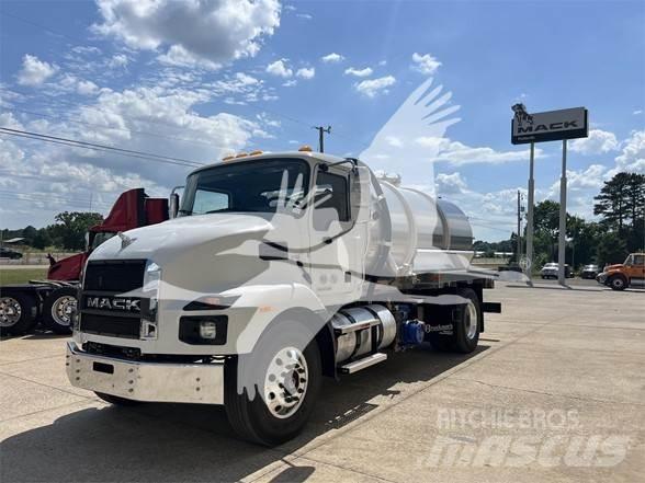 Mack MD7 Ostalo