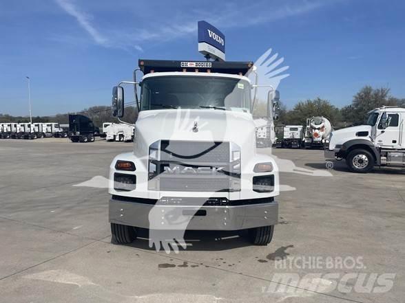 Mack MD7 Kiper kamioni