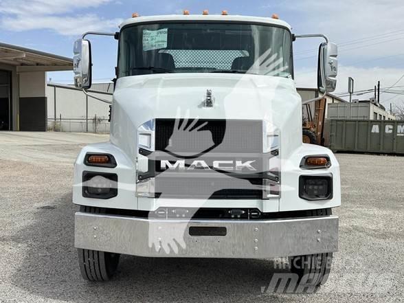 Mack MD7 Ostalo