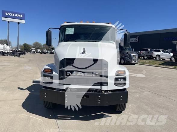 Mack MD7 Kiper kamioni