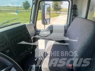 Mack MD7 Kiper kamioni