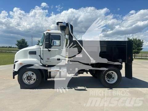 Mack MD7 Kiper kamioni