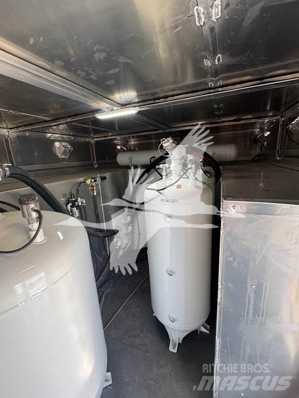 Mack MD7 Građevinarstvo – ostalo