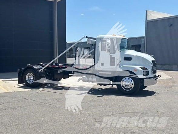 Mack MD7 Građevinarstvo – ostalo