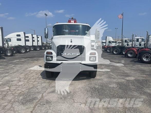 Mack MD7 Građevinarstvo – ostalo