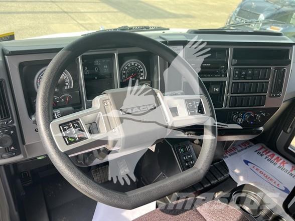 Mack MD7 Kiper kamioni