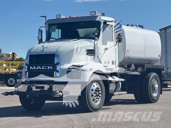 Mack MD7 Kamioni cisterne