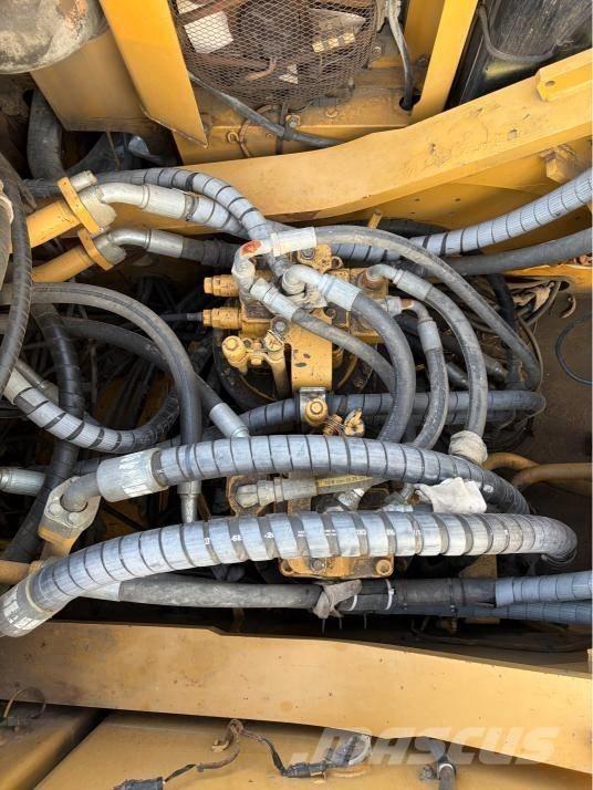 CAT 349 D Bageri gusjeničari