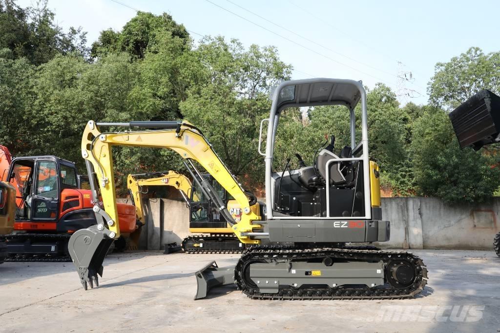 Wacker Neuson EZ 30 Bageri gusjeničari