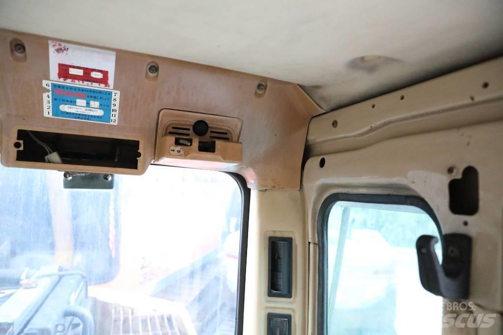 CAT 320BU Bageri gusjeničari