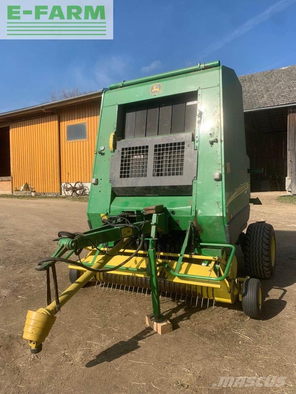 John Deere 592C Balirke za kockaste bale