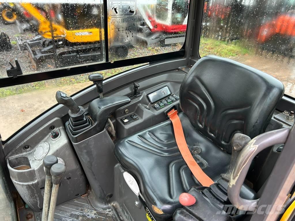 Volvo ec18d Mini bageri <7t