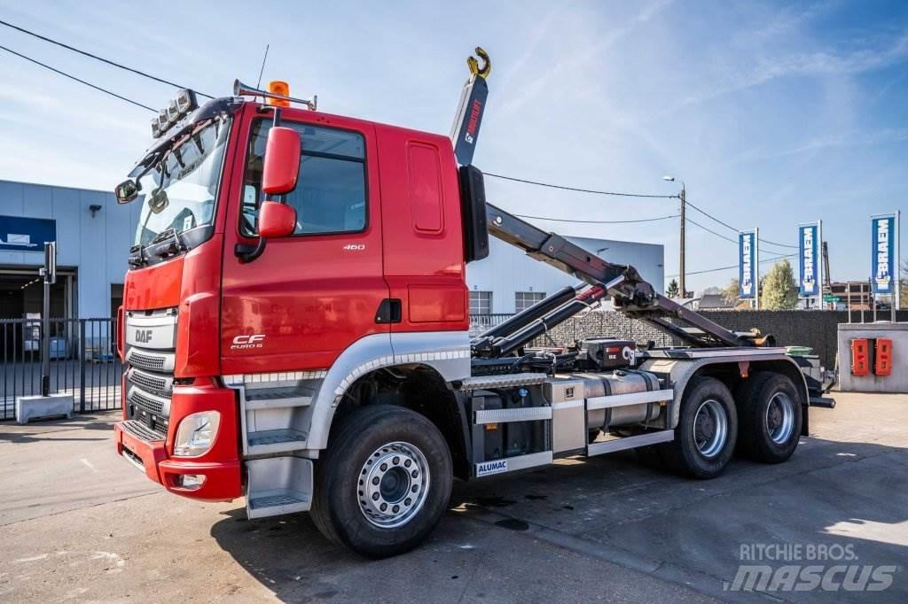 DAF CF 460-6X4-E6 Rol kiper kamioni s kukama za dizanje