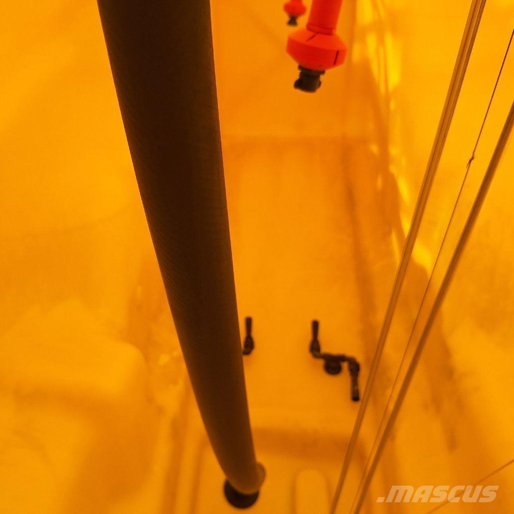 John Deere 732 Vučene prskalice