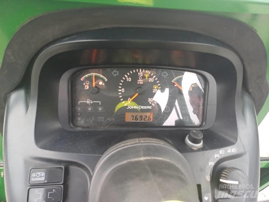 John Deere 4520 Kompaktni (mali) traktori