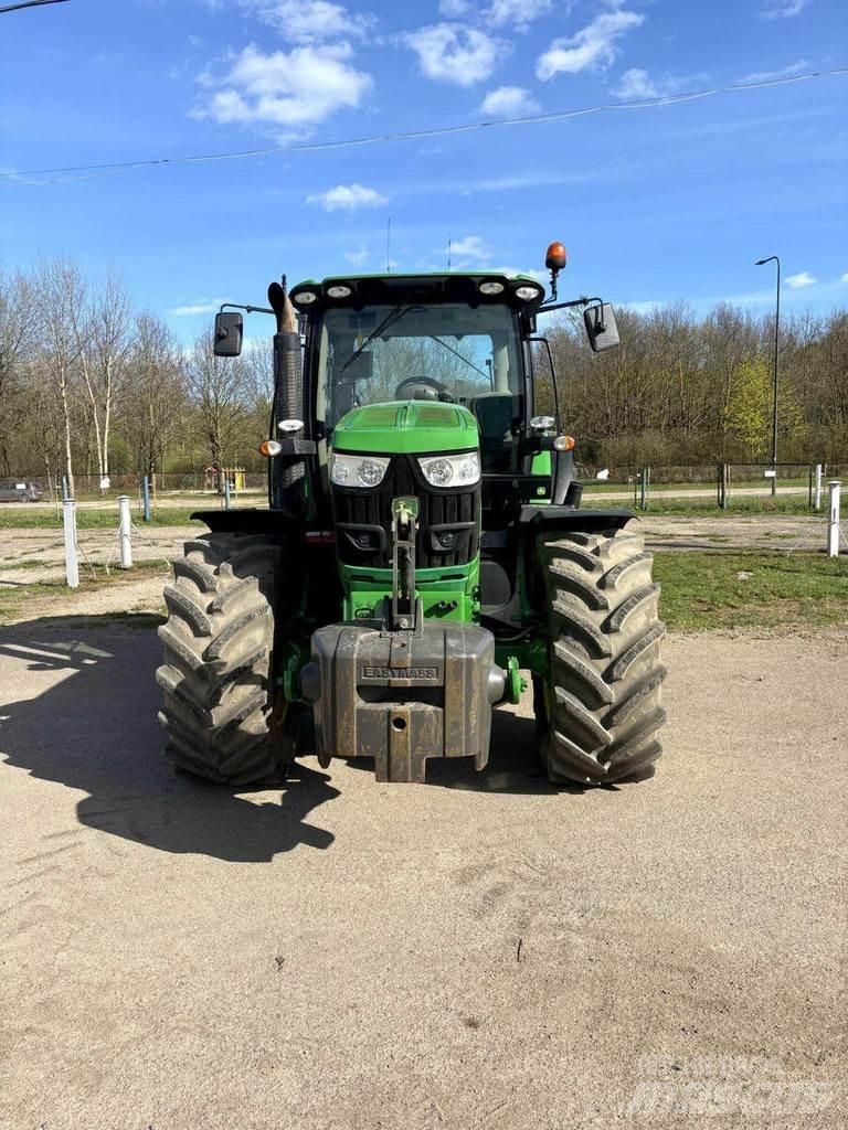 John Deere 6150R Traktori