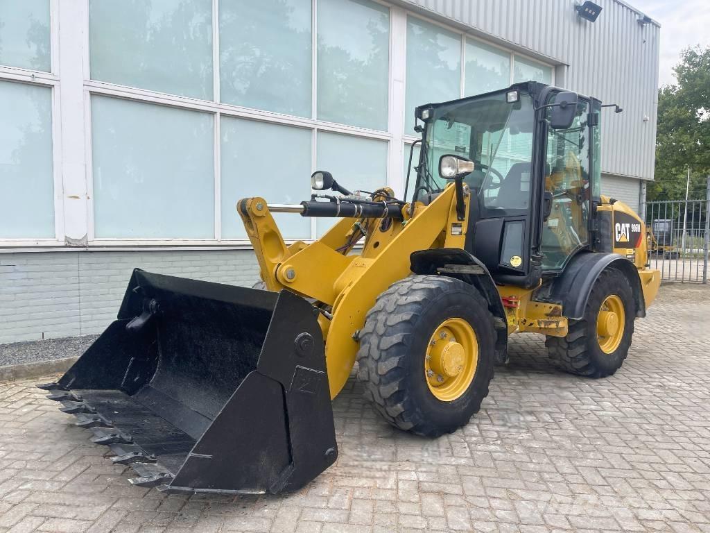 CAT 906 M    2018 Utovarivači na kotačima