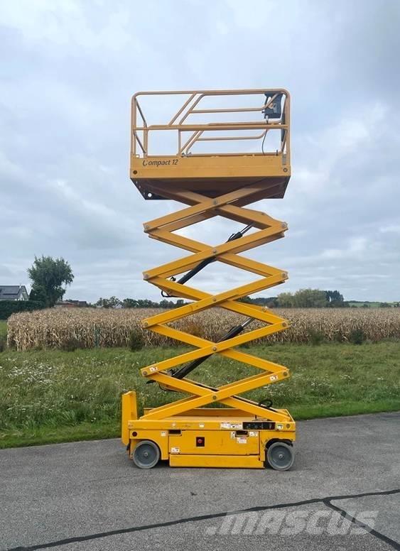 Haulotte Compact 12 Škaraste platforme