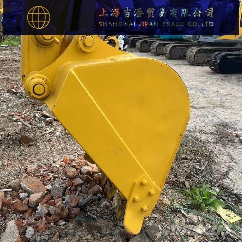Komatsu PC 138 US Bageri gusjeničari