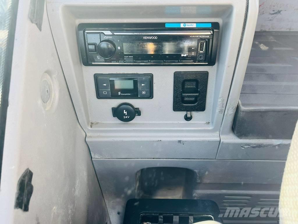 Volvo EC 250 EL Bageri gusjeničari