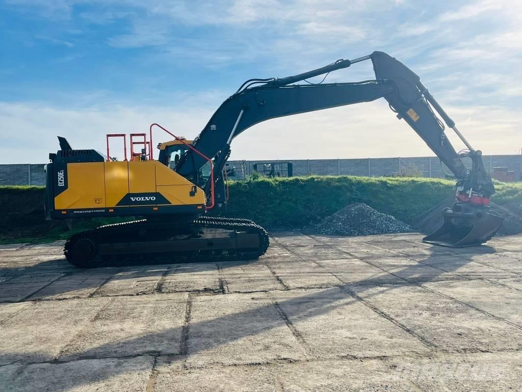Volvo EC 250 EL Bageri gusjeničari