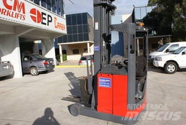 Linde R14 Viličari sa pomičnim stupom