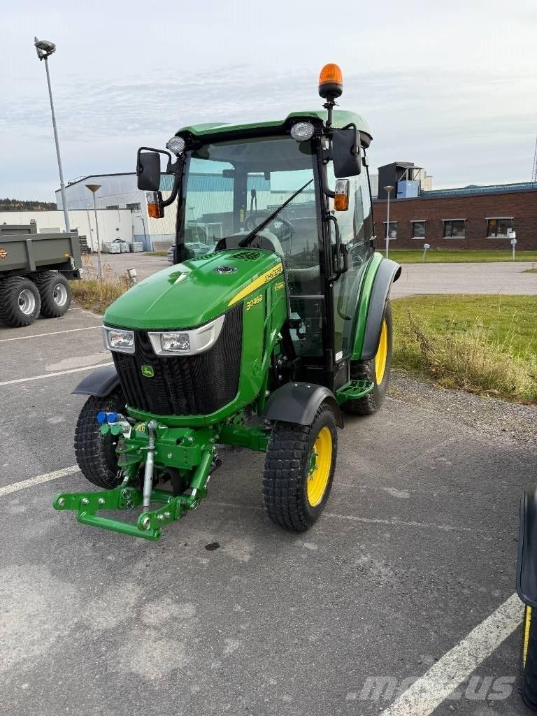 John Deere 3046 R Kompaktni (mali) traktori