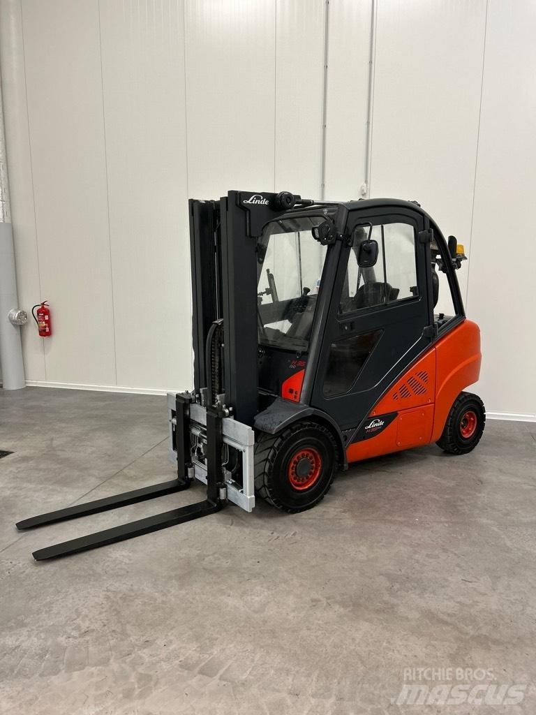 Linde H35D-02 EVO Dizelski viličari