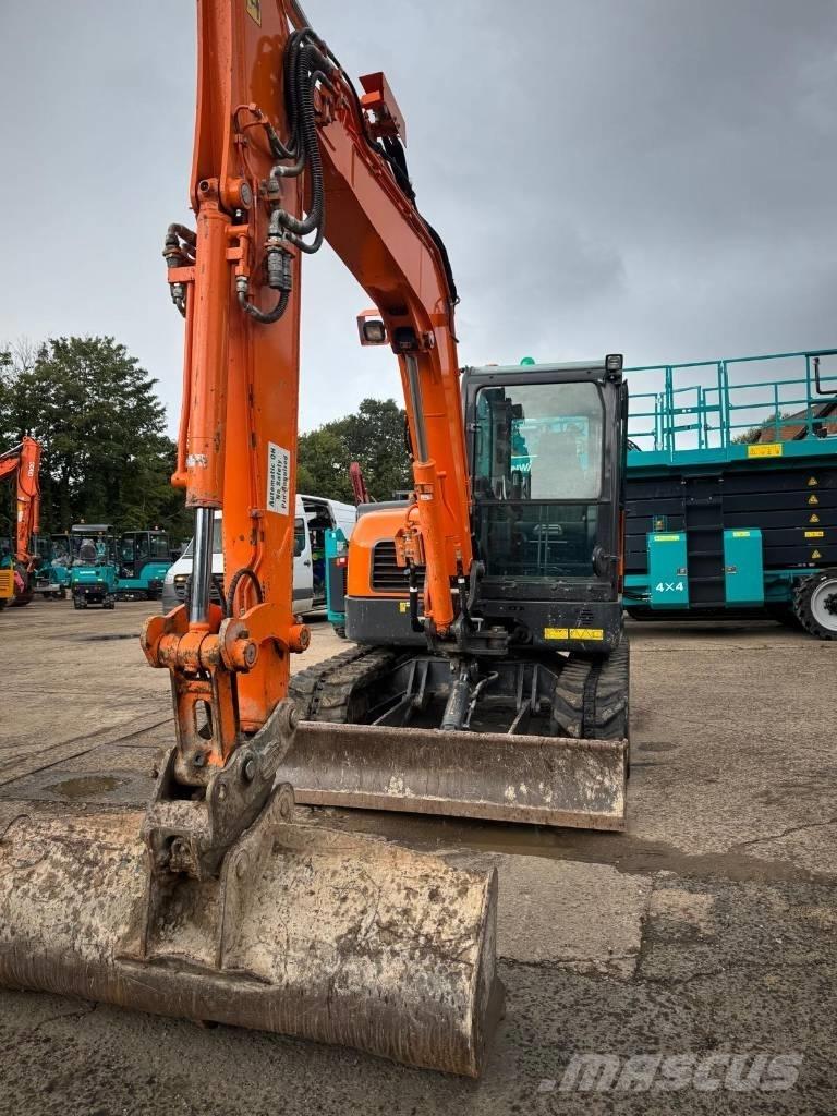 Doosan DX 63-3 Bageri gusjeničari