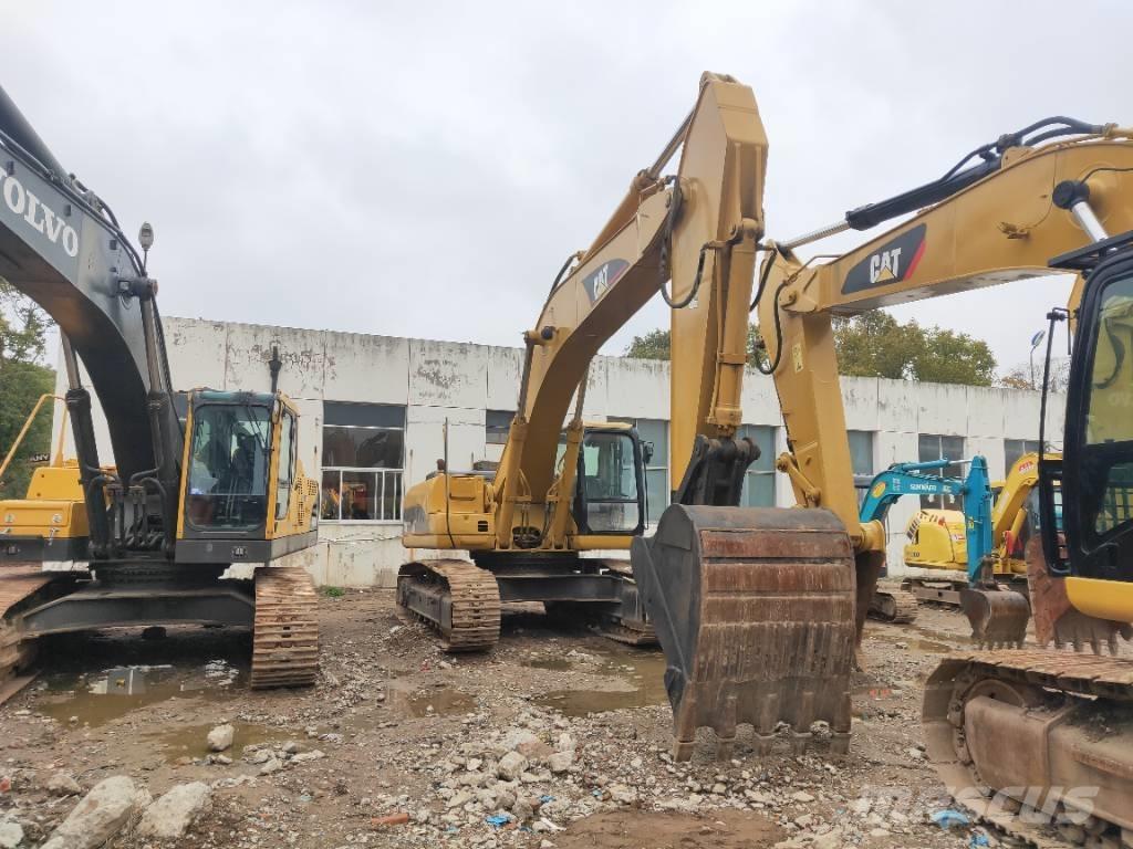 CAT 330C Bageri gusjeničari