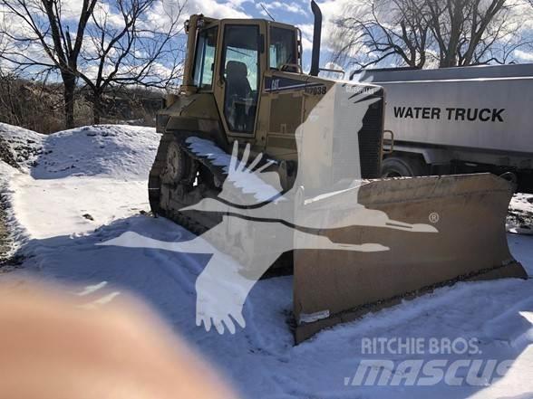 CAT D6N LGP Buldožeri gusjeničari