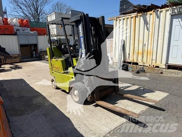 Clark C500S80 Dizelski viličari
