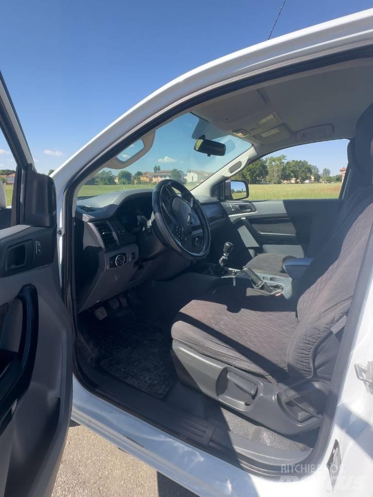 Ford Ranger XL Kiperi