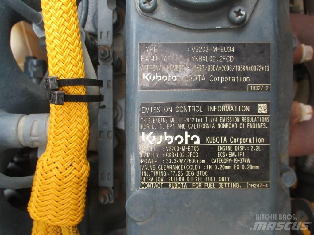 Bomag BW 138 AD-5 Valjci sa dvojnim bubnjem