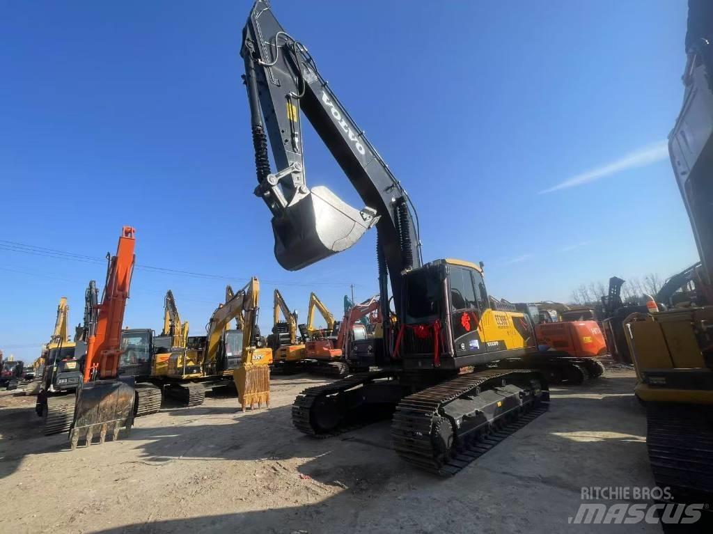 Volvo EC 300 Bageri gusjeničari