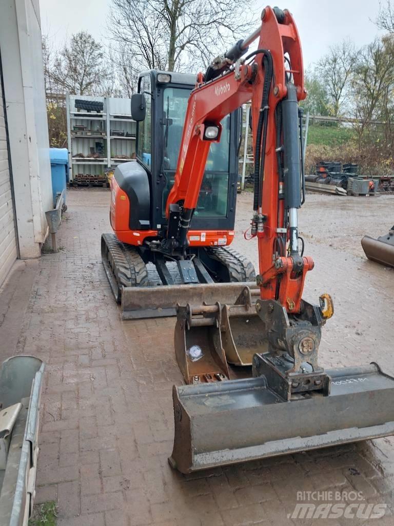 Kubota U 27-4 Mini bageri <7t