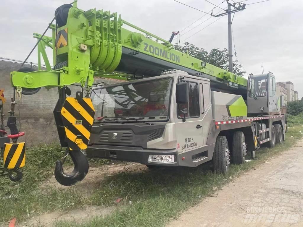 Zoomlion ZTC550V Kranovi sa gusjenicama