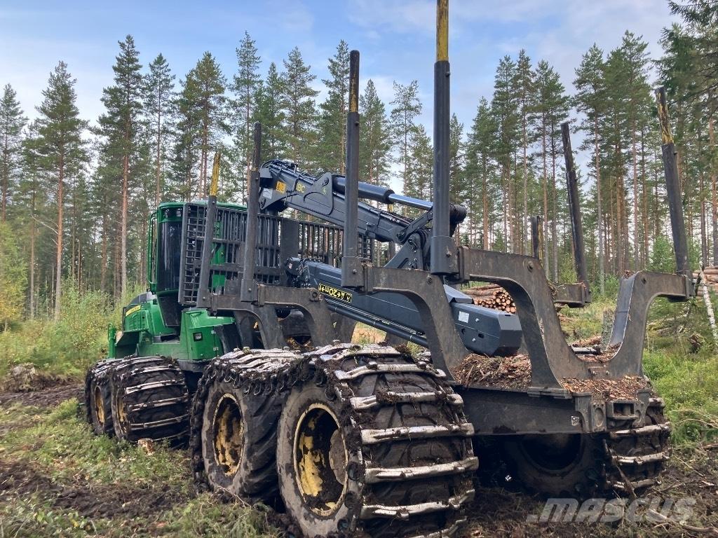 John Deere 1210G Forvarderi