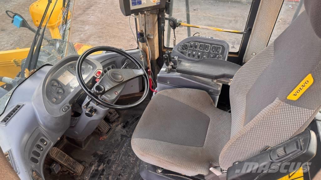 Komatsu WA 500-6 Utovarivači na kotačima