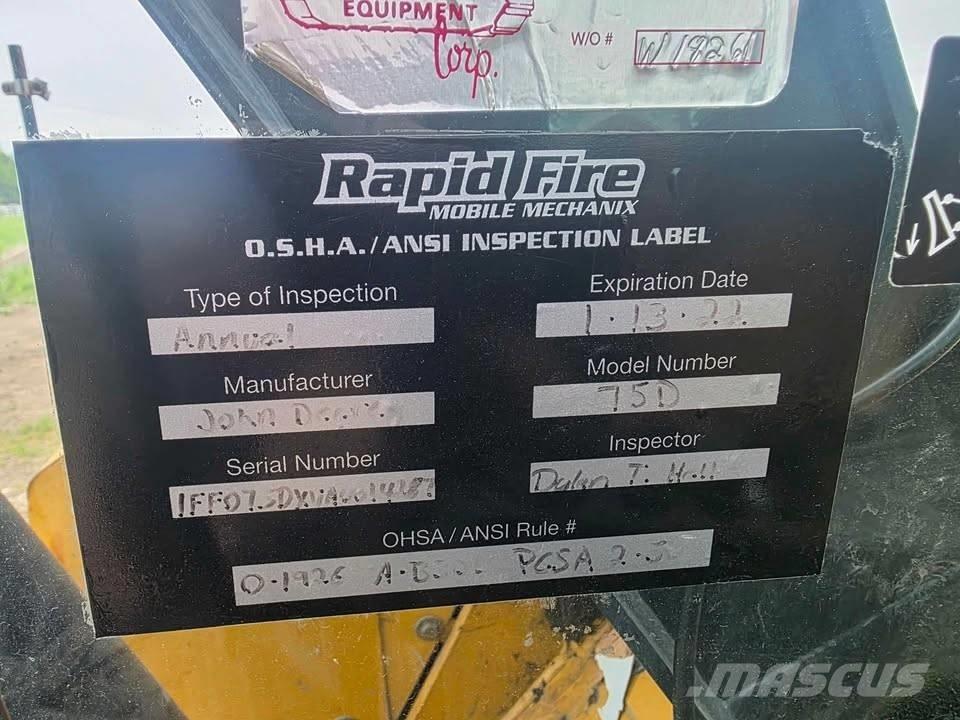 DEERE 75D Bageri gusjeničari
