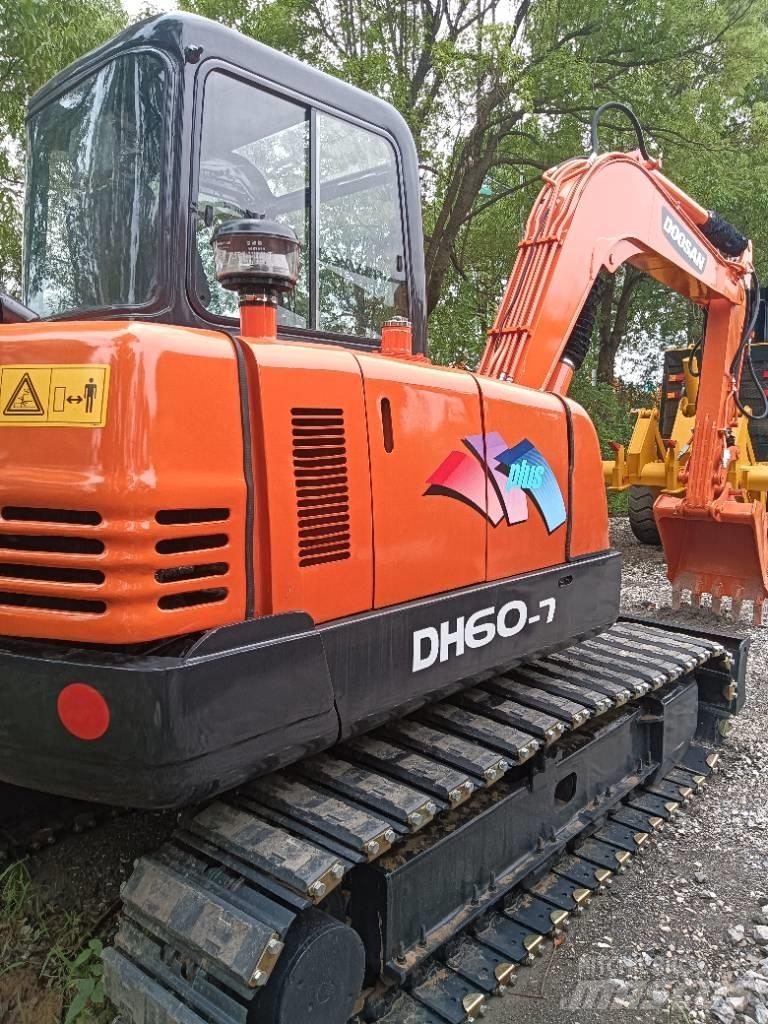 Doosan DH 55 Mini bageri <7t
