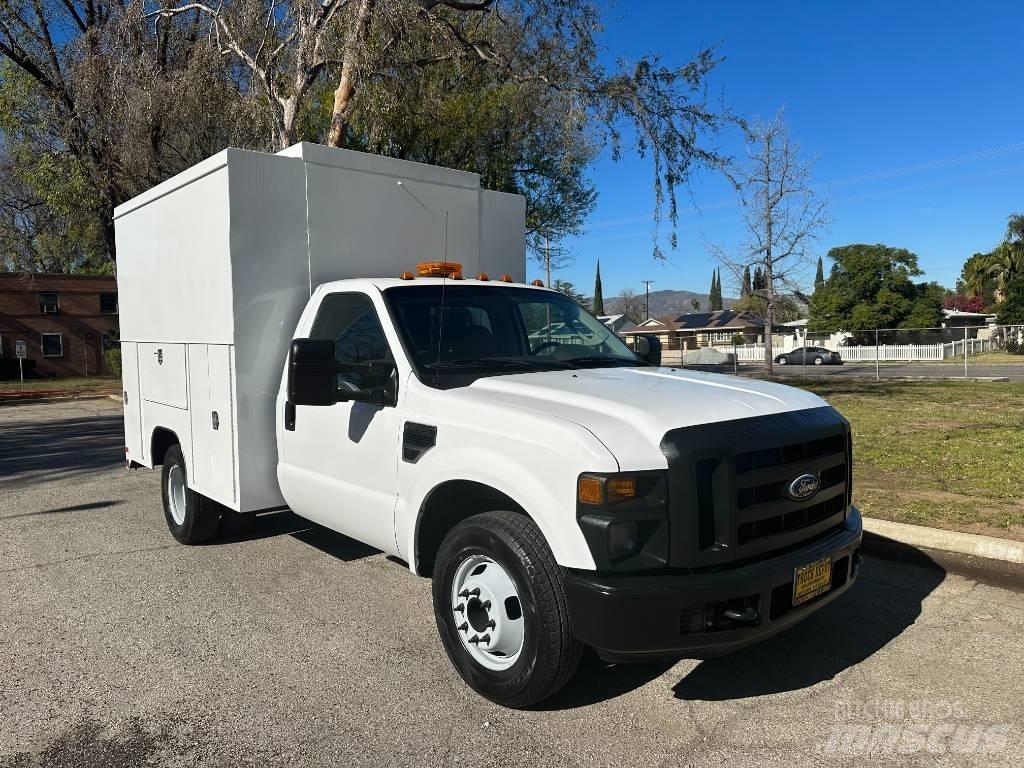 Ford F 350 SD Kiperi