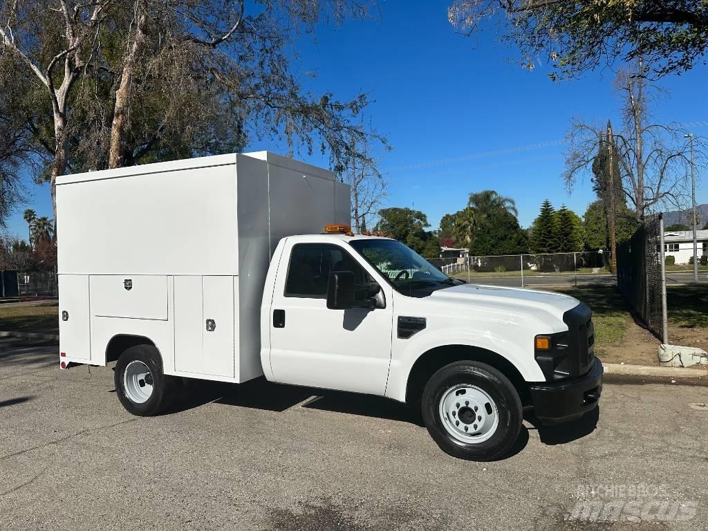 Ford F 350 SD Kiperi