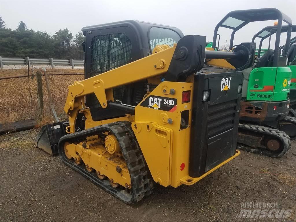 CAT 249D Skid steer mini utovarivači
