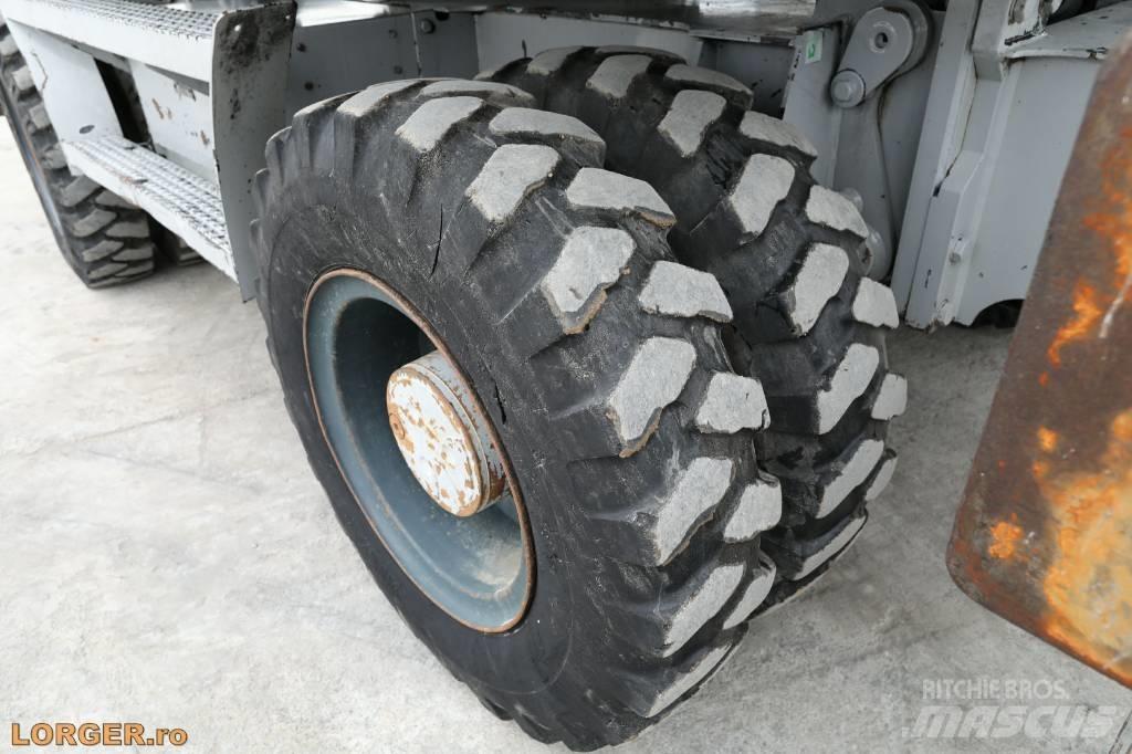 CAT M 313 D Bageri na kotačima