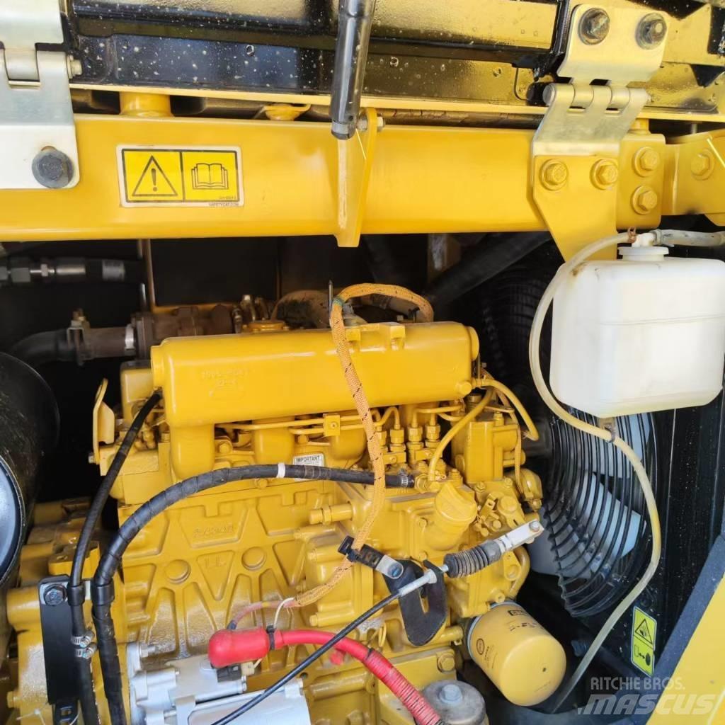CAT 306 Bageri gusjeničari